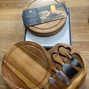 Newgrange cheese board round